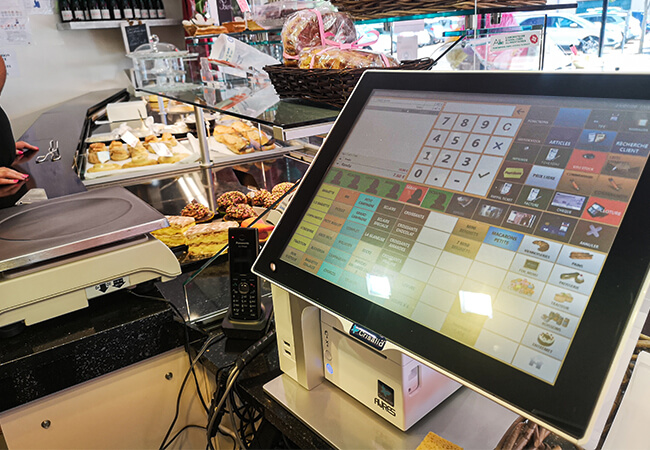 Installation caisse enregistreuse boulangerie pâtisserie Wisniewski