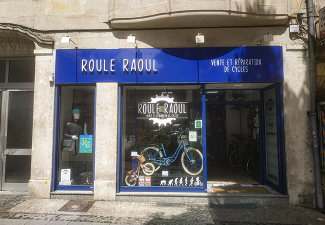 Installation caisse enregistreuse magasin de vélo Roule Raoul
