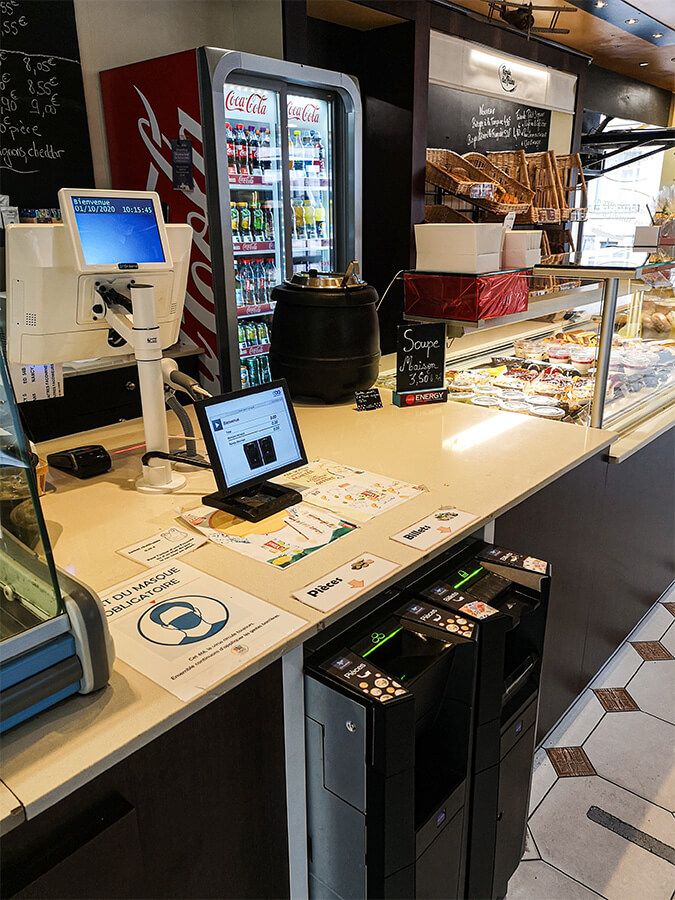 Installation caisse enregistreuse boulangerie les Maîtres Façonneurs