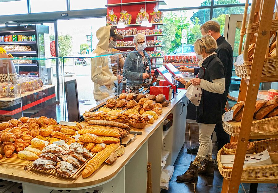 Installation caisse enregistreuse boulangerie Créations Cazenave