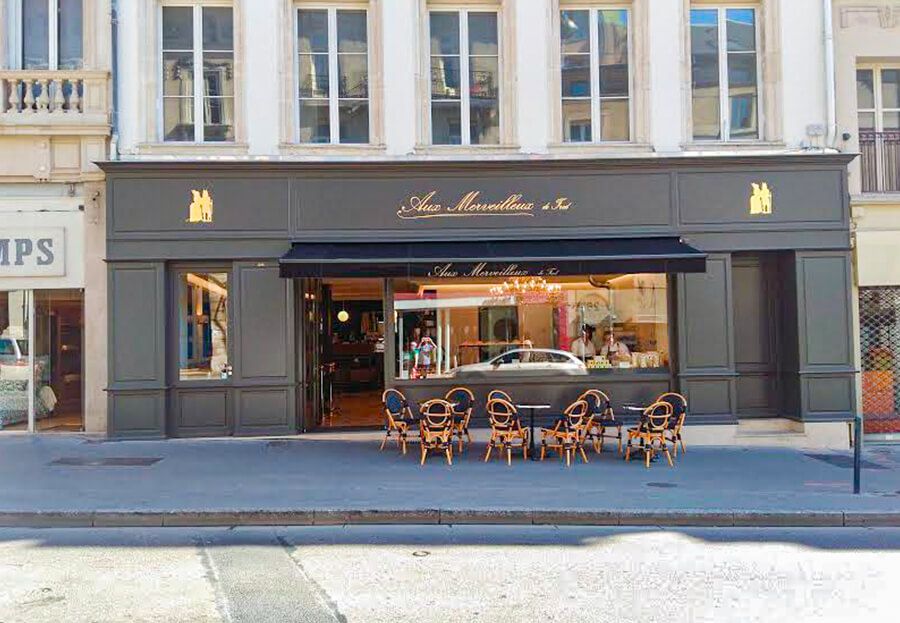 Installation monnayeur automatique boulangerie Aux Merveilleux de Fred