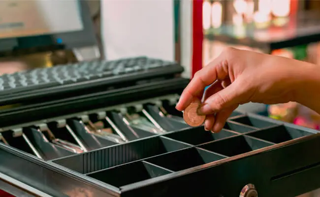 Réduire les erreurs de caisse grâce à l'automatisation Réduire les erreurs de caisse grâce à l'automatisation