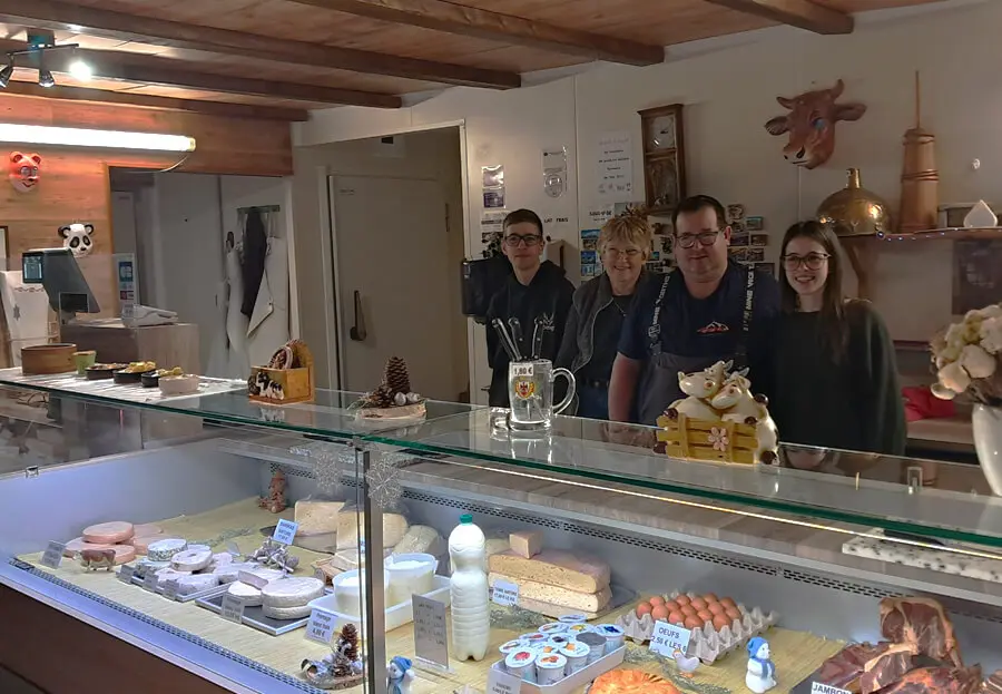 La famille Schmidt, satisfaite de son système de caisse Crisalid La famille Schmidt, satisfaite de son système de caisse Crisalid