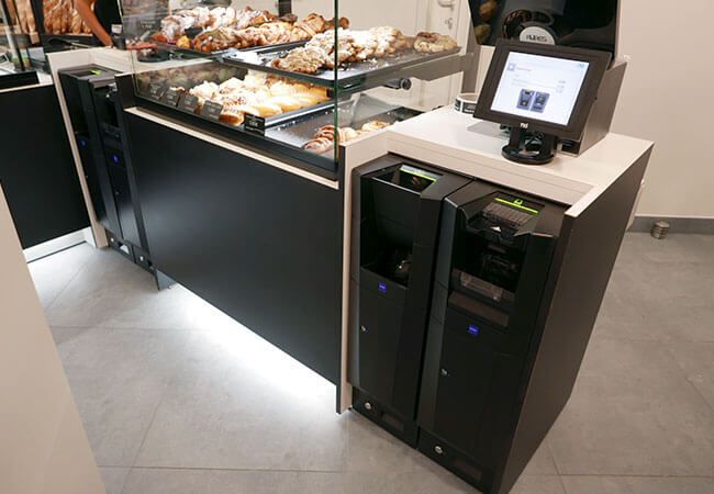 Installation monnayeur automatique boulangerie Au Pain de Mary